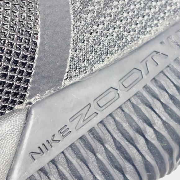 Nike Zoom Assersion Triple Black Lace Up Lightweight Basketball Sneakers V720 - Picture 9 of 11